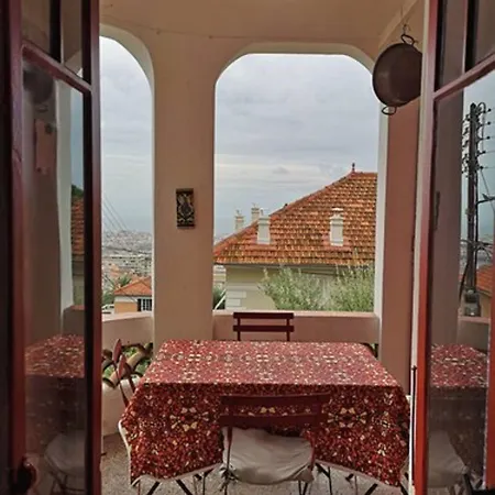Bed & Breakfast Bennecourt 2*